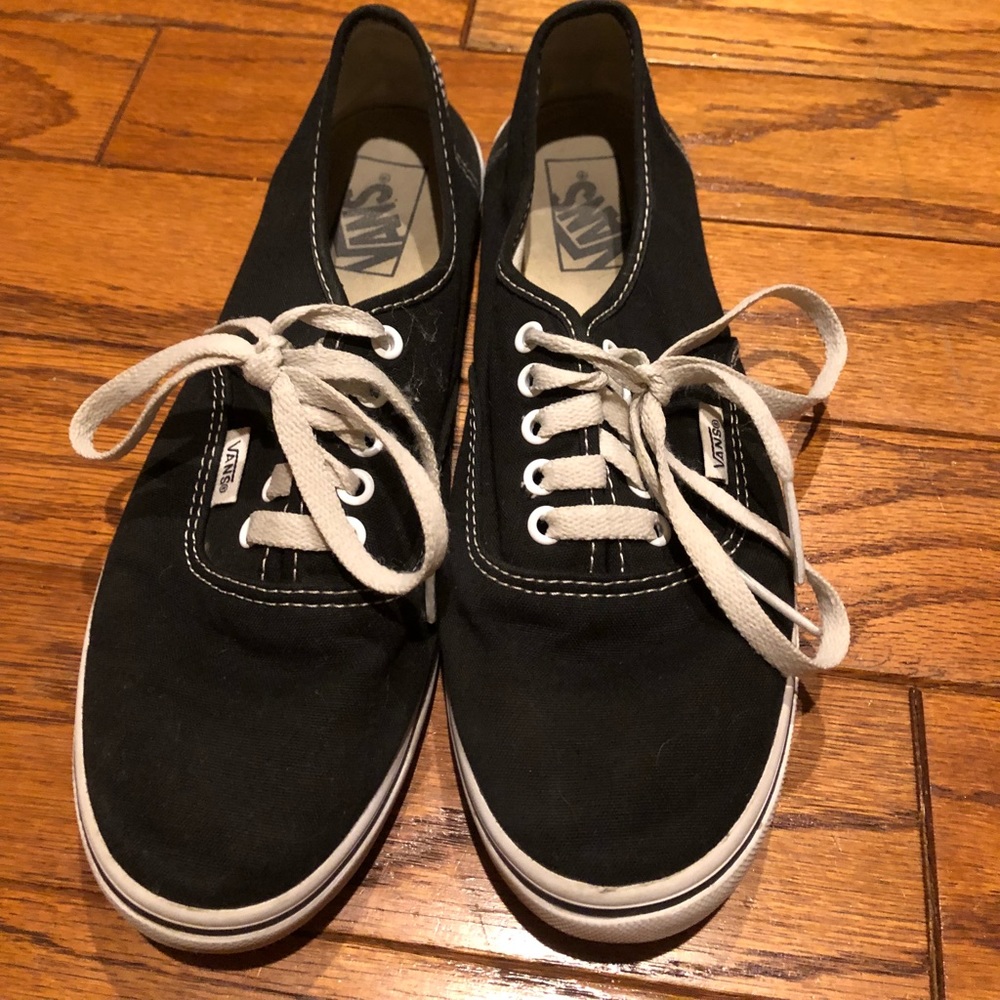 Black vans size 8